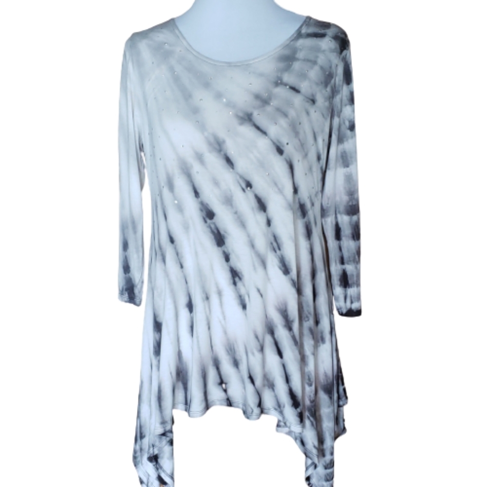 Belldini Tie-Dye 3/4 Sleeve Shirt Size Medium